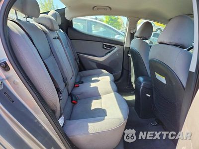Zdjęcie 10 z 12 samochodu: 2013 HYUNDAI ELANTRA GLS VIN:5NPDH4AEXDH342673 - miniatura