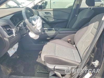 Zdjęcie 7 z 13 samochodu: 2021 NISSAN ROGUE S VIN:JN8AT3ABXMW210349 - miniatura