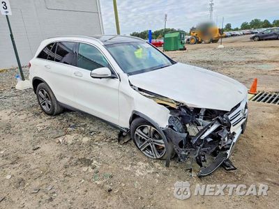 Czwarte zdjęcie samochodu z boku: 2018 MERCEDES-BENZ GLC 300 VIN:WDC0G4JB9JV103998 - miniatura