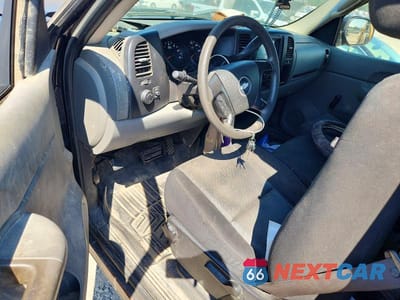 Zdjęcie 8 z 12 samochodu: 2008 CHEVROLET SILVERADO C1500 VIN:1GCEC14X78Z269727 - miniatura
