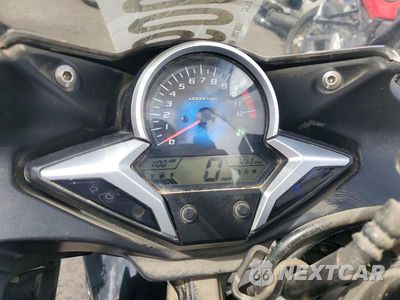 Zdjęcie 7 z 9 samochodu: 2012 HONDA CBR250 R VIN:MLHMC4103C5204973 - miniatura