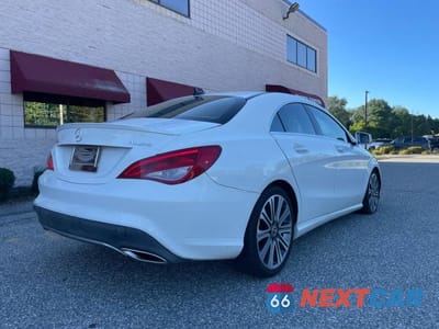 Czwarte zdjęcie samochodu z boku: 2018 MERCEDES-BENZ CLA 250 4MATIC VIN:WDDSJ4GB0JN634214 - miniatura