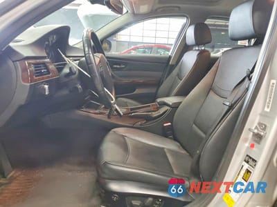 Zdjęcie 7 z 12 samochodu: 2011 BMW 328 XI VIN:WBAPK7C57BF086039 - miniatura