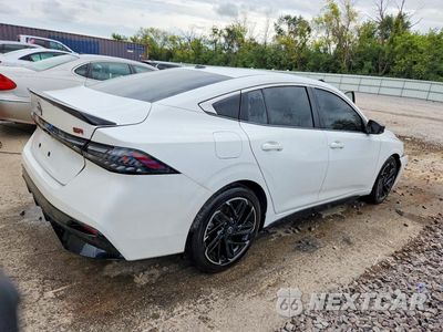 Trzecie zdjęcie samochodu z tyłu: 2026 NISSAN SENTRA SR VIN:3N1AB9DV9TY241772 - miniatura