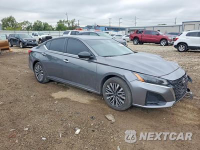Czwarte zdjęcie samochodu z boku: 2024 NISSAN ALTIMA SV VIN:1N4BL4DV2RN313036 - miniatura