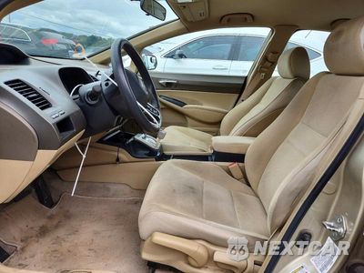 Zdjęcie 7 z 12 samochodu: 2007 HONDA CIVIC LX VIN:1HGFA16597L110040 - miniatura