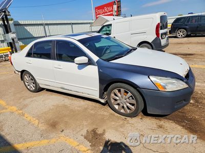 Czwarte zdjęcie samochodu z boku: 2006 HONDA ACCORD EX VIN:1HGCM66546A034681 - miniatura