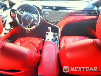 Zdjęcie 8 z 12 samochodu: 2019 TOYOTA CAMRY XSE VIN:4T1B61HK6KU810582 - miniatura