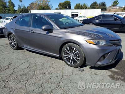 Czwarte zdjęcie samochodu z boku: 2019 TOYOTA CAMRY SE VIN:4T1B11HK9KU226854 - miniatura
