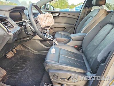 Zdjęcie 7 z 12 samochodu: 2023 AUDI Q4 E-TRON PRESTIGE VIN:WA1M2BFZ4PP001211 - miniatura