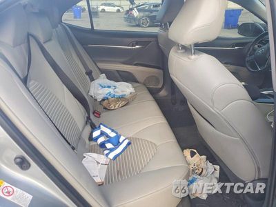 Zdjęcie 10 z 12 samochodu: 2018 TOYOTA CAMRY SE VIN:4T1B11HK2JU678143 - miniatura