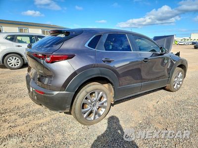 Trzecie zdjęcie samochodu z tyłu: 2021 MAZDA CX-30 PREFERRED VIN:3MVDMBCL6MM271718 - miniatura