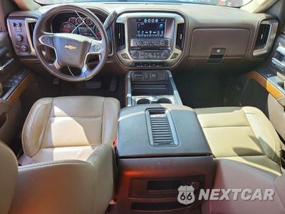 Zdjęcie 8 z 12 samochodu: 2018 CHEVROLET SILVERADO K1500 LTZ VIN:3GCUKSEC2JG327782 - miniatura
