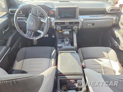 Zdjęcie 8 z 12 samochodu: 2024 TOYOTA TACOMA TRD SPORT VIN:3TYLB5JN3RT036455 - miniatura
