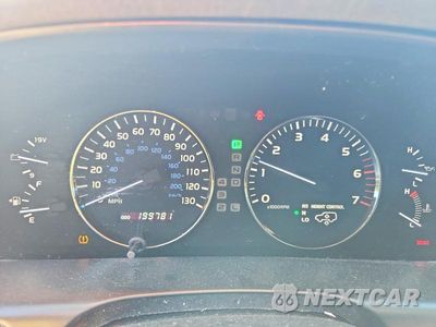 Zdjęcie 9 z 13 samochodu: 2006 LEXUS LX 470 VIN:JTJHT00W764006763 - miniatura
