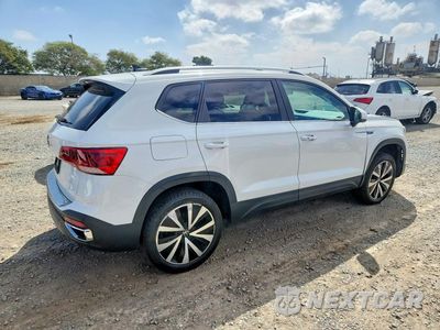 Trzecie zdjęcie samochodu z tyłu: 2022 VOLKSWAGEN TAOS SE VIN:3VVRX7B21NM008219 - miniatura