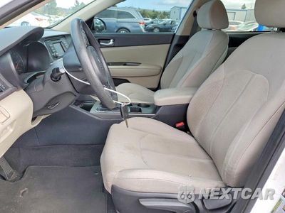 Zdjęcie 7 z 12 samochodu: 2016 KIA OPTIMA LX VIN:5XXGT4L37GG069697 - miniatura