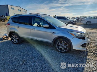 Czwarte zdjęcie samochodu z boku: 2014 FORD ESCAPE TITANIUM VIN:1FMCU0J99EUC20358 - miniatura
