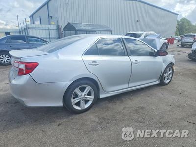 Trzecie zdjęcie samochodu z tyłu: 2014 TOYOTA CAMRY SE VIN:4T1BF1FK1EU449186 - miniatura