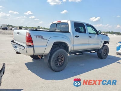 Trzecie zdjęcie samochodu z tyłu: 2006 TOYOTA TACOMA V6 VIN:5TELU42N56Z162491 - miniatura