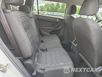 Zdjęcie 10 z 12 samochodu: 2023 VOLKSWAGEN TIGUAN S VIN:3VVRB7AXXPM115008 - miniatura