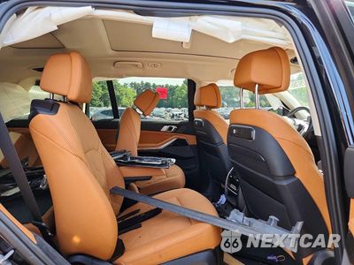 Zdjęcie 11 z 13 samochodu: 2024 BMW X7 XDRIVE40I VIN:5UX23EM01R9U85876 - miniatura