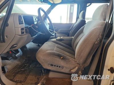 Zdjęcie 7 z 13 samochodu: 1996 GMC YUKON VIN:1GKEK13R4TJ724454 - miniatura