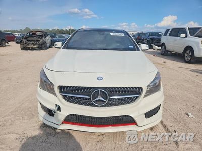 Piąte zdjęcie samochodu w środku: 2015 MERCEDES-BENZ CLA 250 VIN:WDDSJ4EB4FN220170 - miniatura