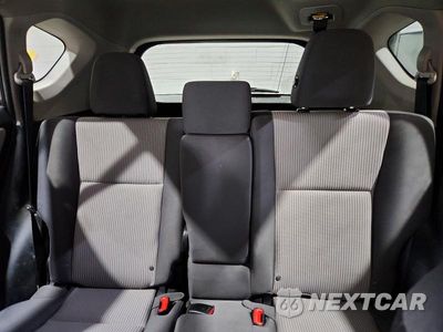 Zdjęcie 10 z 13 samochodu: 2014 TOYOTA RAV4 LE VIN:2T3BFREVXEW203240 - miniatura