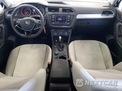 Zdjęcie 8 z 13 samochodu: 2019 VOLKSWAGEN TIGUAN S VIN:3VV0B7AX9KM198786 - miniatura