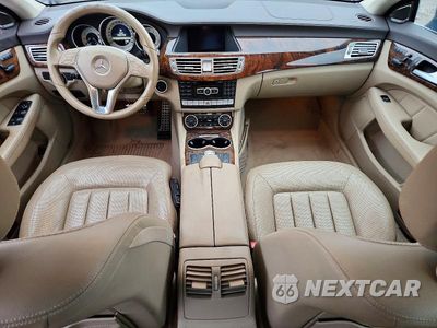 Zdjęcie 8 z 12 samochodu: 2013 MERCEDES-BENZ CLS 550 4MATIC VIN:WDDLJ9BB0DA078538 - miniatura