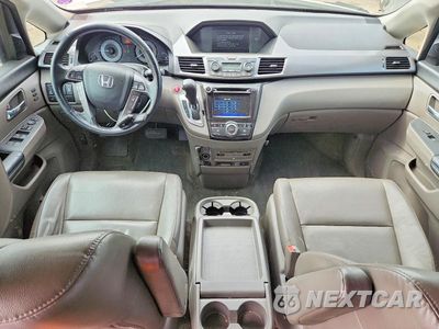 Zdjęcie 8 z 13 samochodu: 2014 HONDA ODYSSEY TOURING VIN:5FNRL5H91EB072655 - miniatura