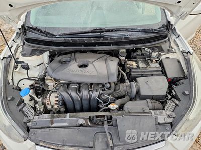 Zdjęcie 11 z 13 samochodu: 2014 HYUNDAI ELANTRA SE VIN:5NPDH4AE9EH526004 - miniatura