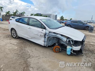 Czwarte zdjęcie samochodu z boku: 2020 FORD FUSION SE VIN:3FA6P0HD9LR104641 - miniatura