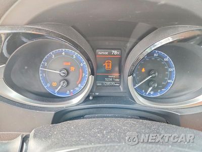 Zdjęcie 9 z 12 samochodu: 2016 TOYOTA COROLLA S PLUS VIN:5YFBURHE5GP493921 - miniatura