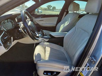 Zdjęcie 7 z 12 samochodu: 2017 BMW 540 XI VIN:WBAJE7C34HWA03657 - miniatura