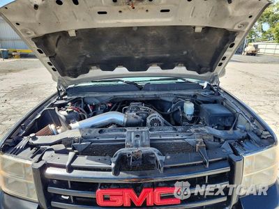 Zdjęcie 11 z 12 samochodu: 2011 GMC SIERRA C1500 SL VIN:3GTP1UEA8BG140512 - miniatura