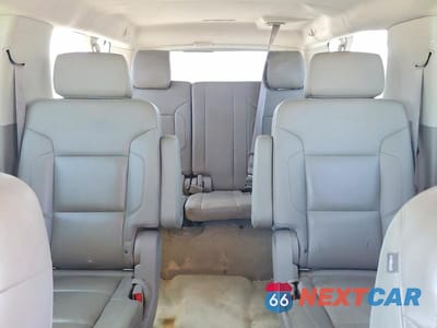 Zdjęcie 10 z 13 samochodu: 2015 CHEVROLET SUBURBAN C1500 LT VIN:1GNSCJKCXFR709768 - miniatura