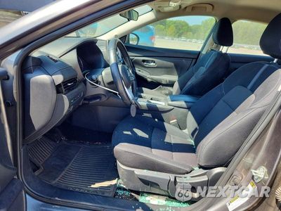Zdjęcie 7 z 12 samochodu: 2023 NISSAN SENTRA SV VIN:3N1AB8CV5PY323905 - miniatura