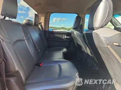 Zdjęcie 10 z 12 samochodu: 2019 RAM 2500 TRADESMAN VIN:3C6UR5CLXKG518441 - miniatura