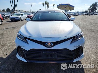 Piąte zdjęcie samochodu w środku: 2021 TOYOTA CAMRY LE VIN:4T1C11AK0MU468417 - miniatura