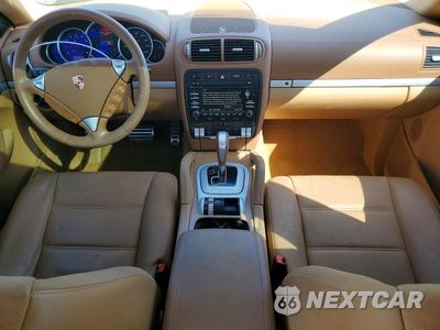 Zdjęcie 8 z 12 samochodu: 2009 PORSCHE CAYENNE S VIN:WP1AB29P19LA44108 - miniatura