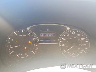 Zdjęcie 9 z 14 samochodu: 2019 NISSAN PATHFINDER SV VIN:5N1DR2MN2KC618992 - miniatura