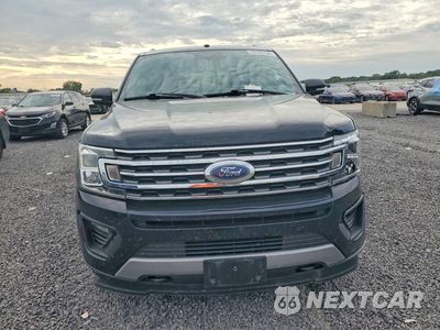 Piąte zdjęcie samochodu w środku: 2019 FORD EXPEDITION XLT VIN:1FMJU1JTXKEA33628 - miniatura