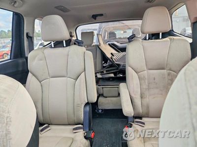 Zdjęcie 10 z 13 samochodu: 2019 SUBARU ASCENT PREMIUM VIN:4S4WMAHD0K3419233 - miniatura