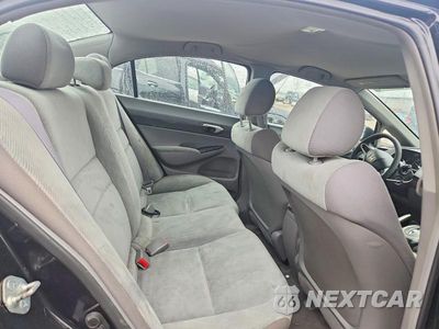 Zdjęcie 10 z 13 samochodu: 2010 HONDA CIVIC LX VIN:19XFA1F56AE035330 - miniatura