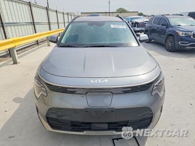 Piąte zdjęcie samochodu w środku: 2024 KIA NIRO WIND VIN:KNDCR3L14R5109926 - miniatura
