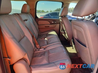 Zdjęcie 11 z 13 samochodu: 2012 GMC YUKON XL K1500 SLT VIN:1GKS2KE70CR161358 - miniatura
