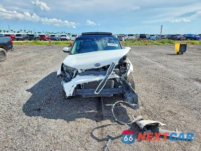 Piąte zdjęcie samochodu w środku: 2016 KIA SOUL ! VIN:KNDJX3A53G7277562 - miniatura