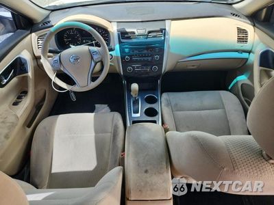 Zdjęcie 8 z 12 samochodu: 2015 NISSAN ALTIMA 2.5 S VIN:1N4AL3AP3FN367937 - miniatura